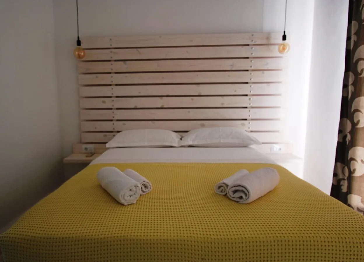 Saranda Hotel
