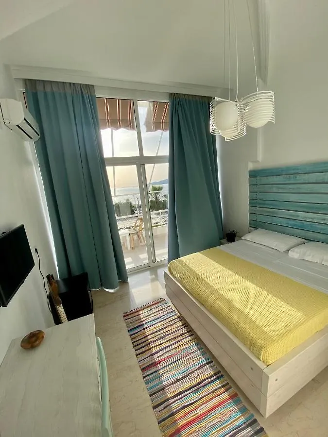 ***  Saranda Hotel Αλβανία