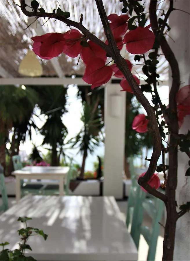 ***  Saranda Hotel Αλβανία