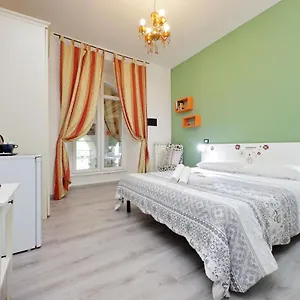 lucky-holiday-rooms.it-romehotels.com/